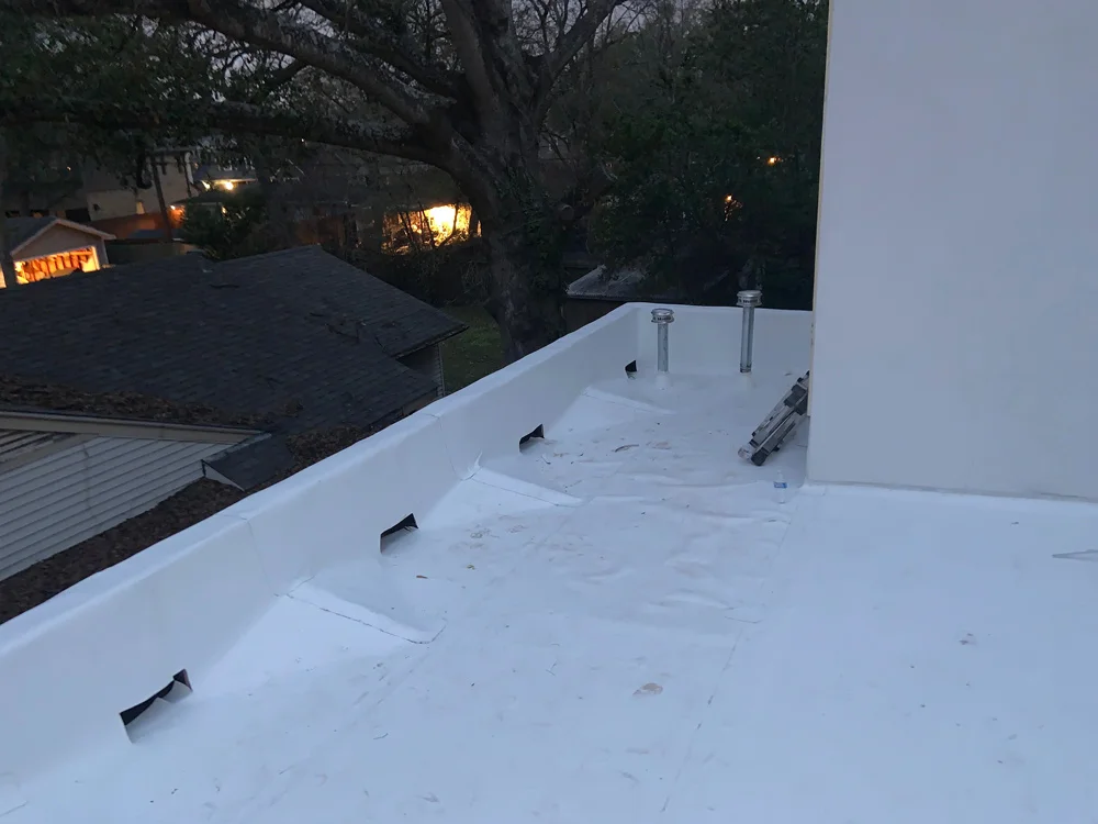 flat roof drainage