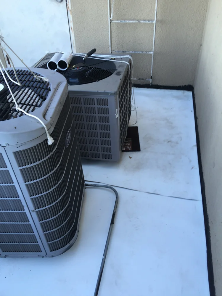 flat roof with appliances