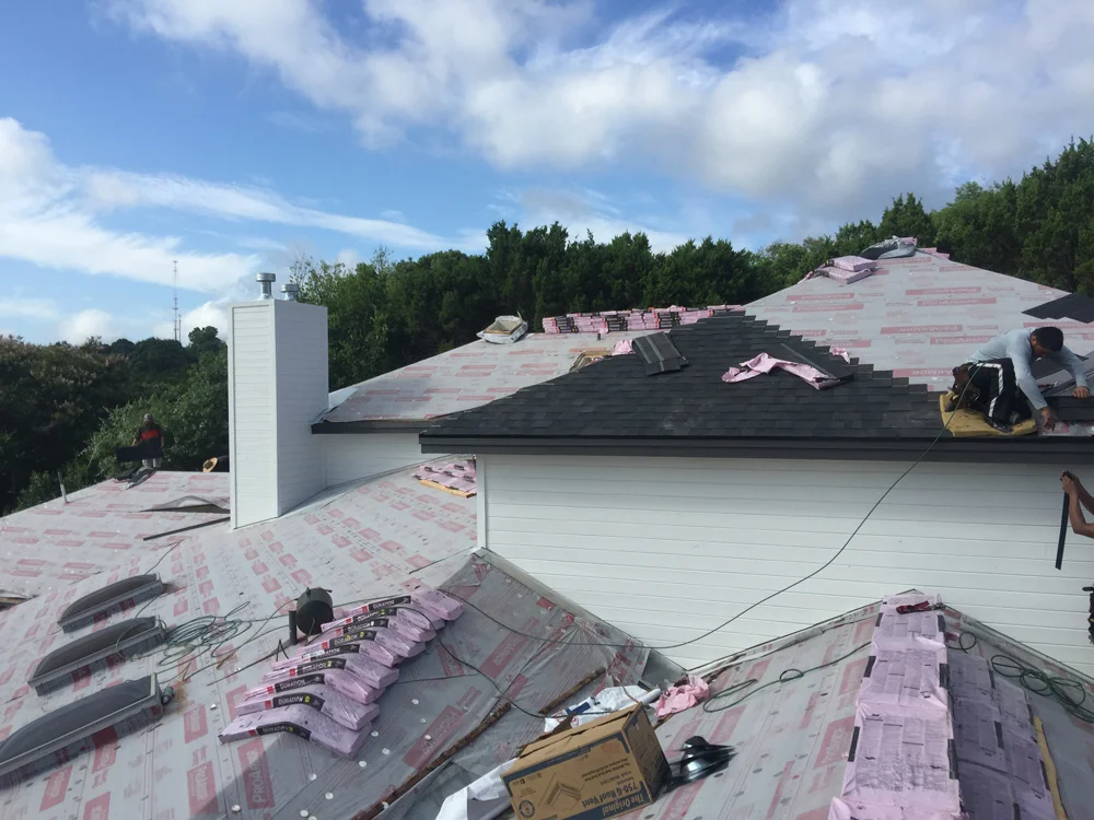 professional roofers austin